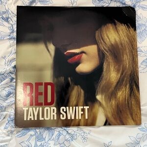 Taylor Swift 'Red' Vinyl Record